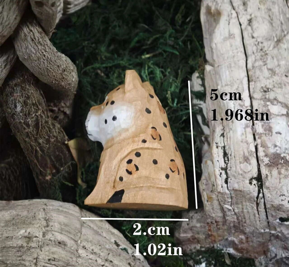 Coonli Hand Carved Wooden Leopard Figurine – Mini Animal Statue (5cm)