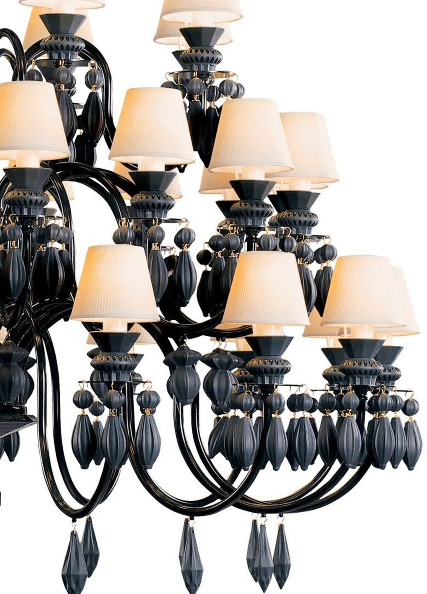 Lladro Belle De Nuit 40 Lights Chandelier (US)