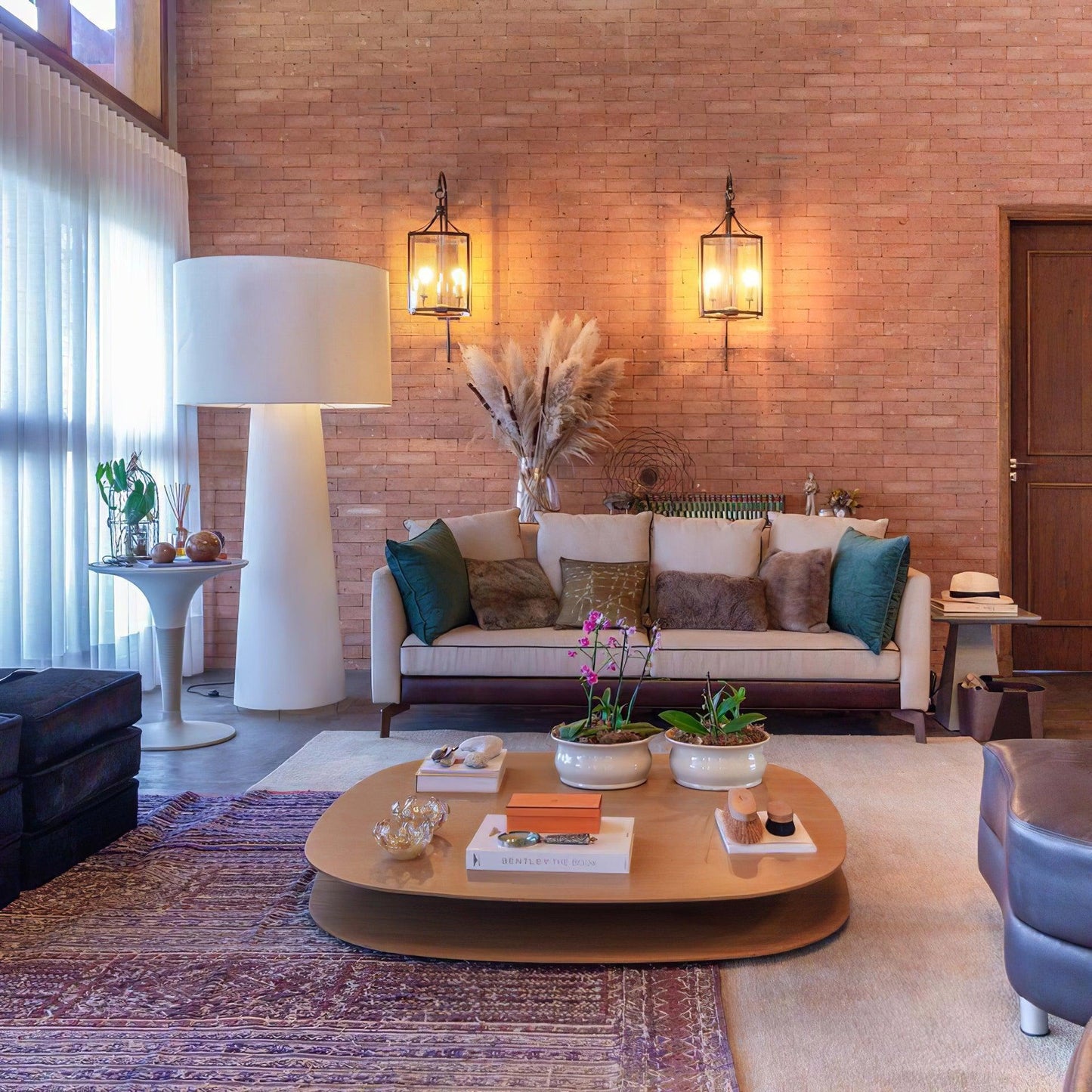 Modern Tapered Fabric Metal Floor Lamp