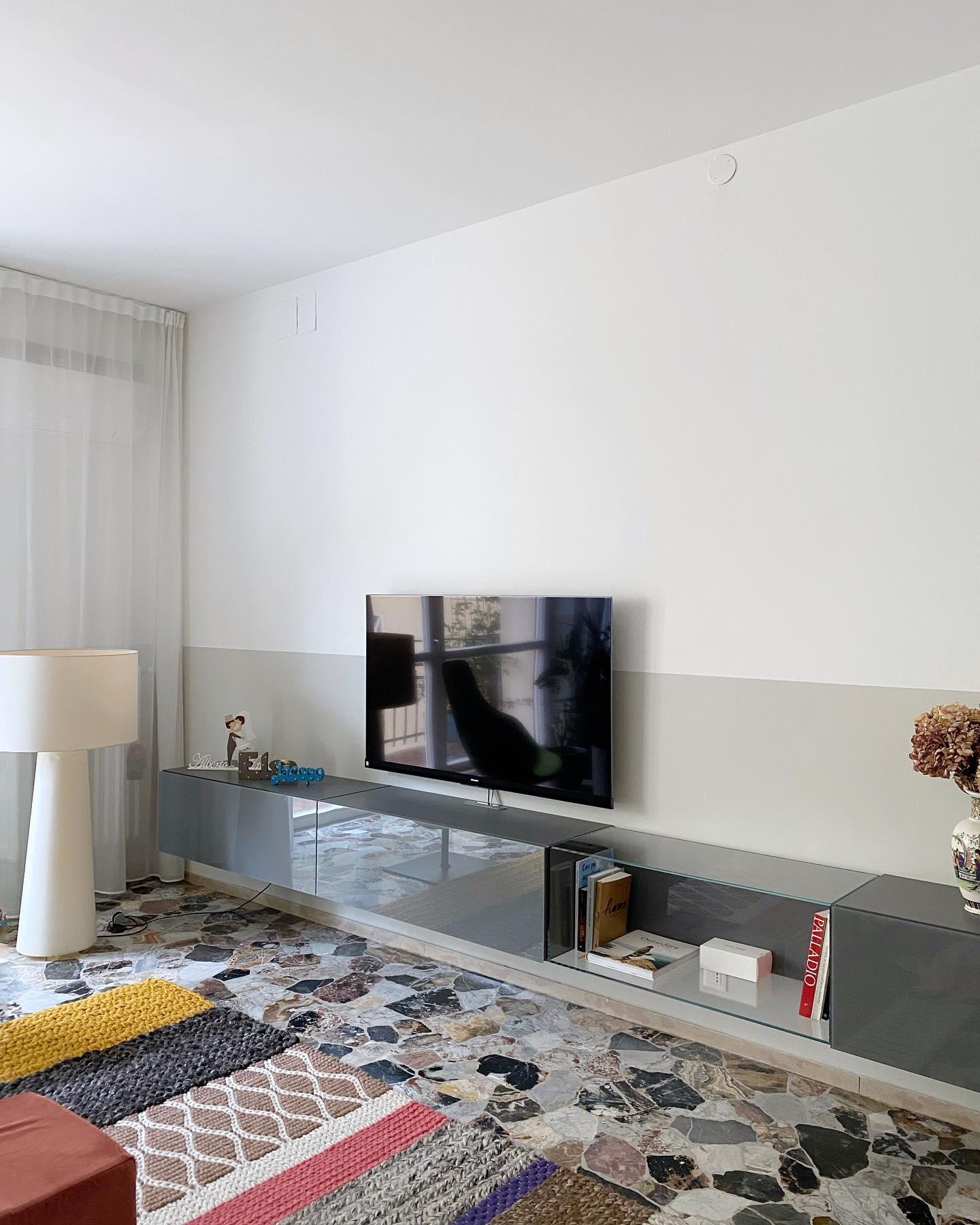 Modern Tapered Fabric Metal Floor Lamp